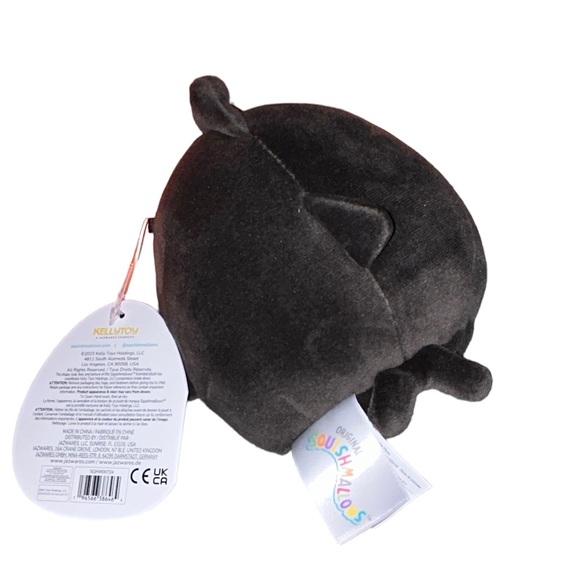 DotD Halloween 2023 5” Oceana the Shark Squishmallows Plush - Picture 4 of 8